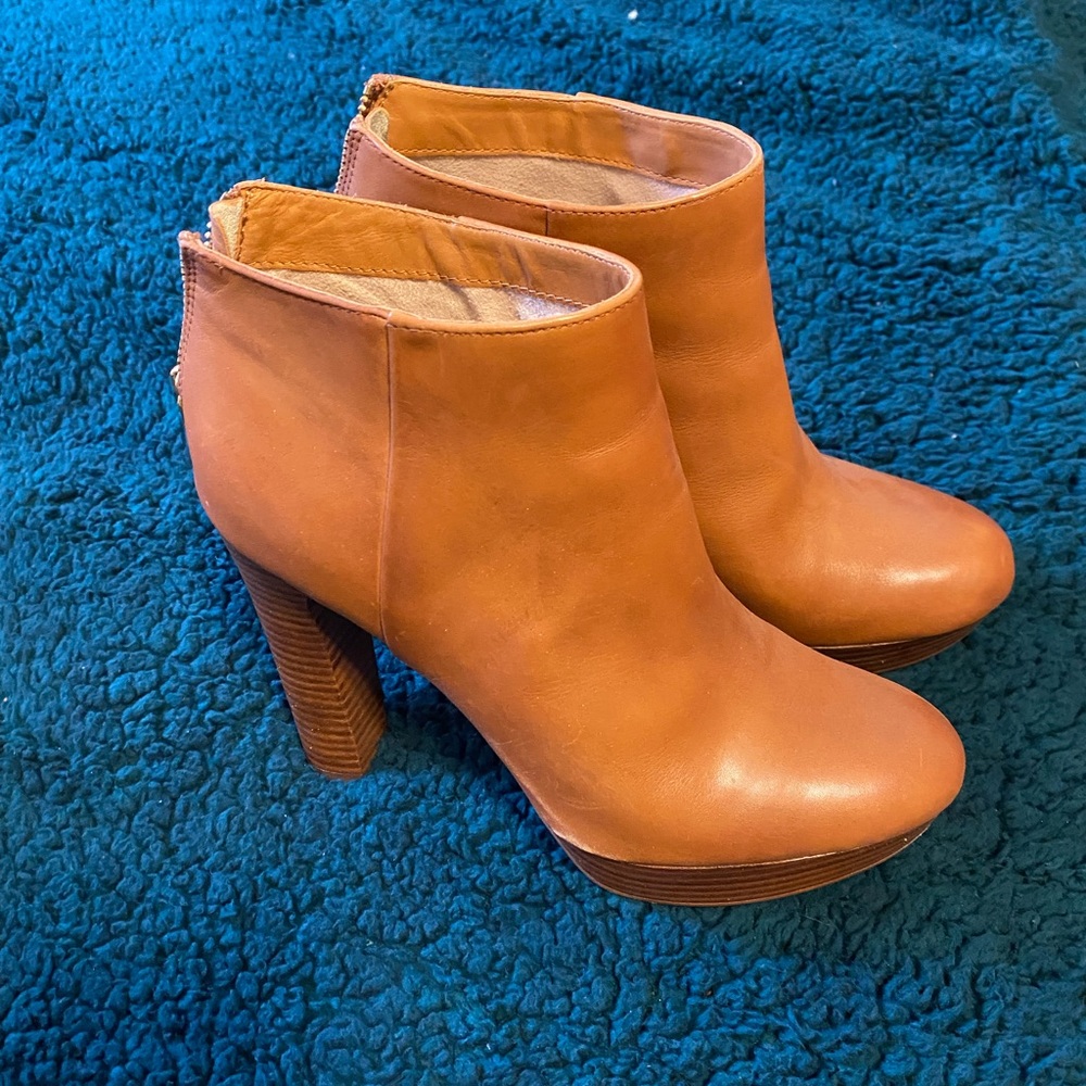 Women's Brown Lesly Ankle Boot